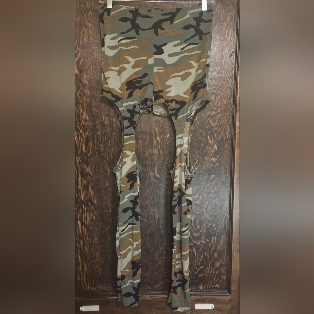 Necessary Clothing Camouflage Cutout Leggings